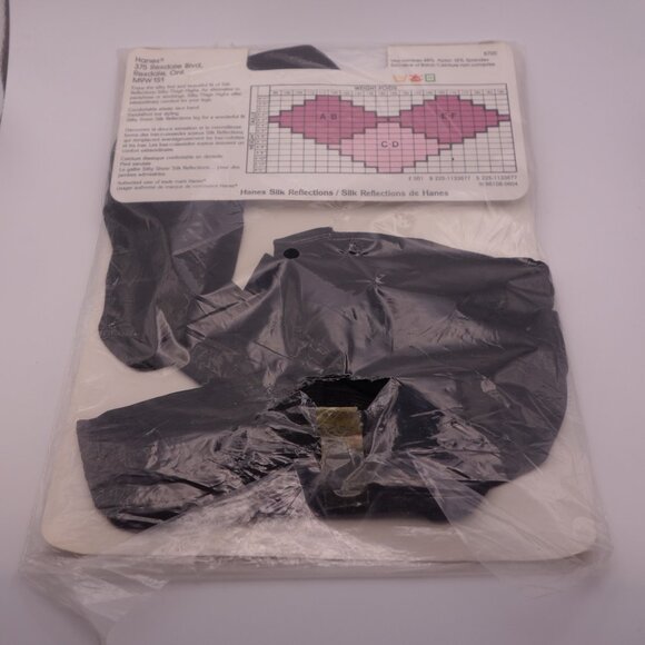 Vintage Hanes Silk Reflections Sandalfoot 8720 JET Size A-B Thigh Highs - Picture 7 of 11